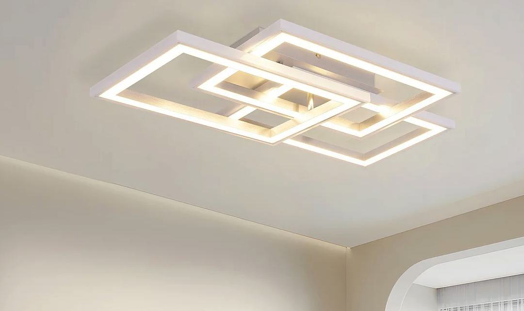 Hohe Schlafzimmerlampen für eine gemütliche Atmosphäre