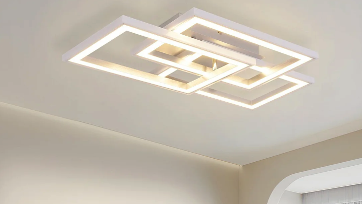 Hohe Schlafzimmerlampen für eine gemütliche Atmosphäre