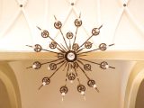 Photo "Nordic white lotus chandelier suitable for bedroom"