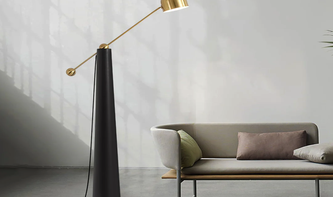 Die Eleganz des Metronome Floor Lamp: Ein zeitloses Designhighlight